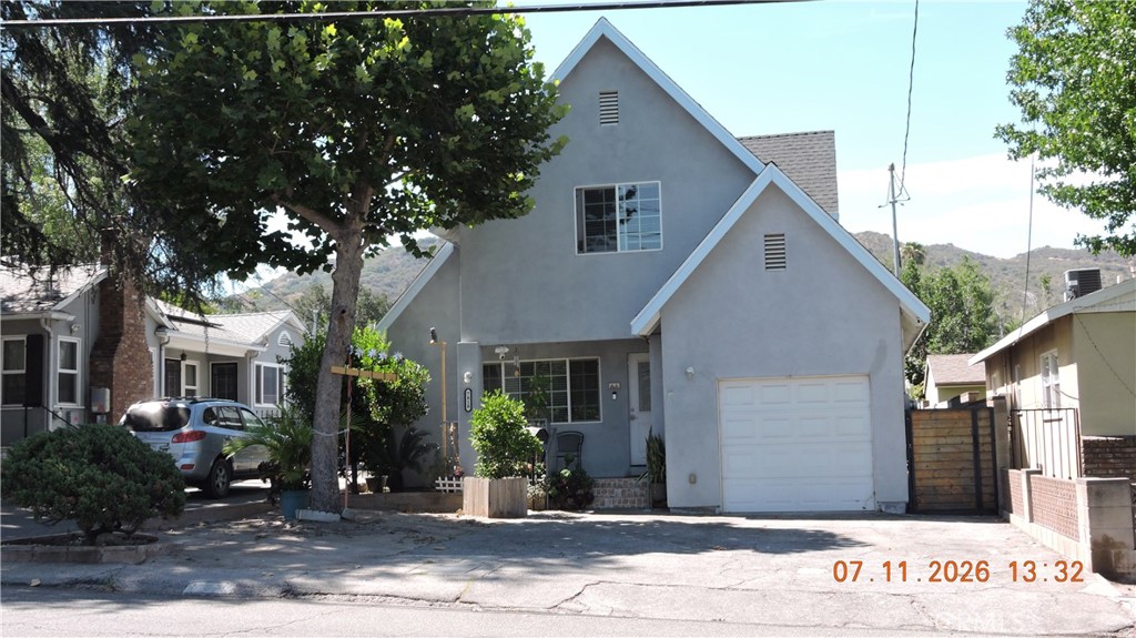 7818 Apperson Property Photo 4