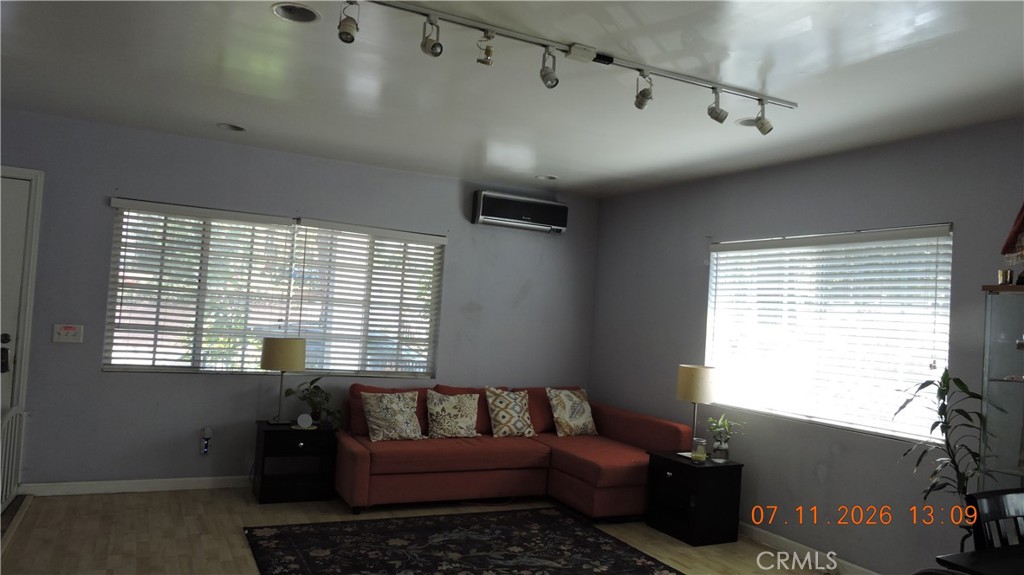 7818 Apperson Property Photo 8