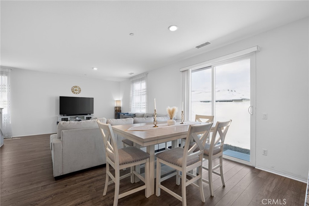 14027 Casetta Drive Property Photo 10
