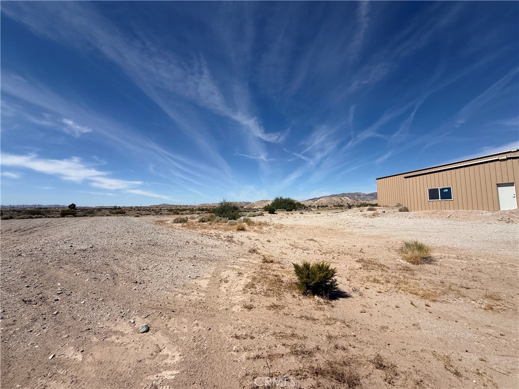 3353 Needles Property Photo 1