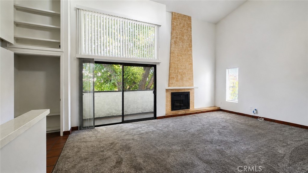 5255 Bellingham Property Photo 1