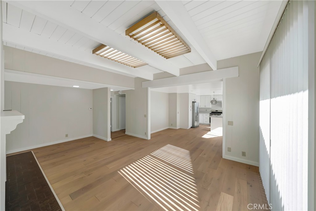 470 Wellington Property Photo 10
