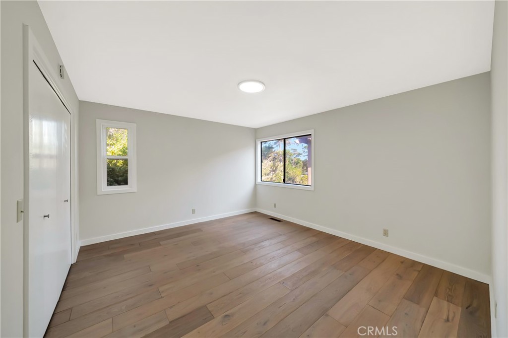 470 Wellington Property Photo 30