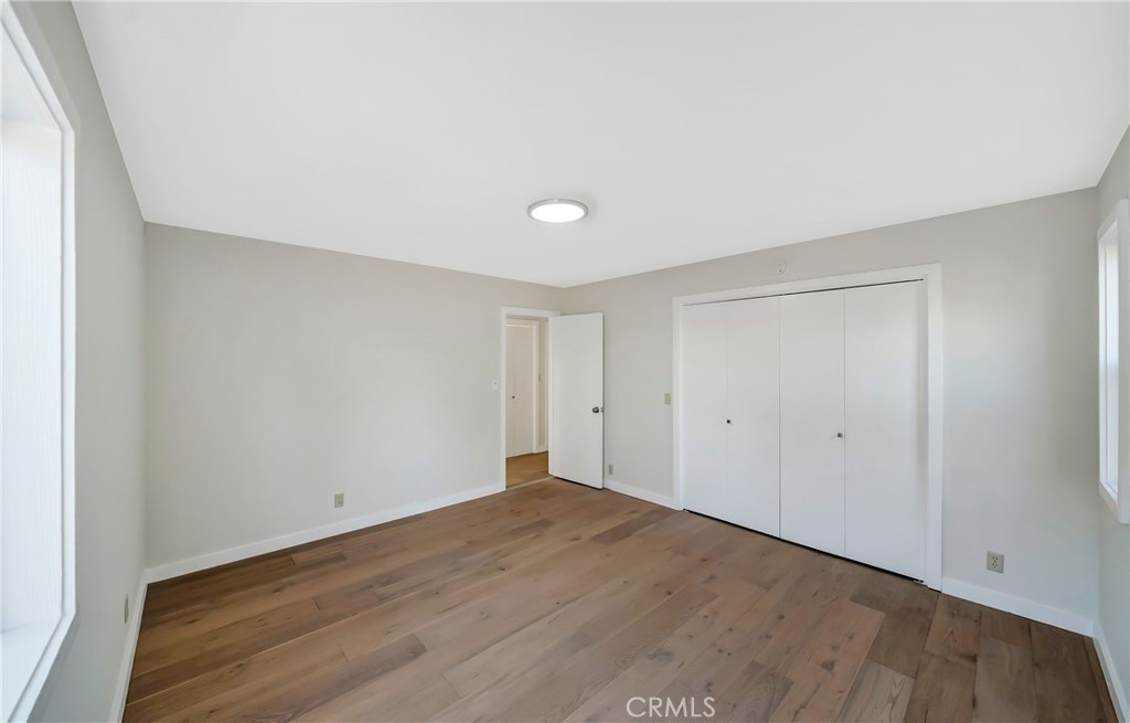 470 Wellington Property Photo 32