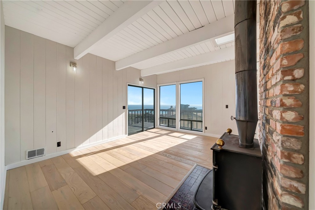 470 Wellington Property Photo 42