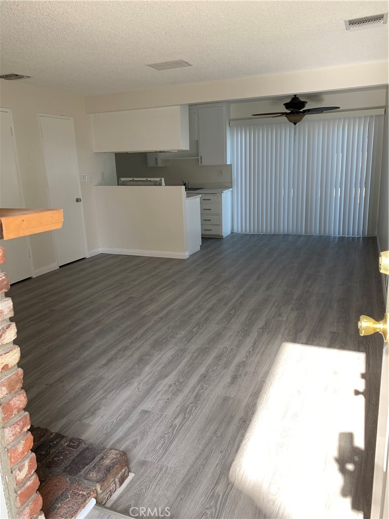 656 Lemar Park Drive Property Photo 4