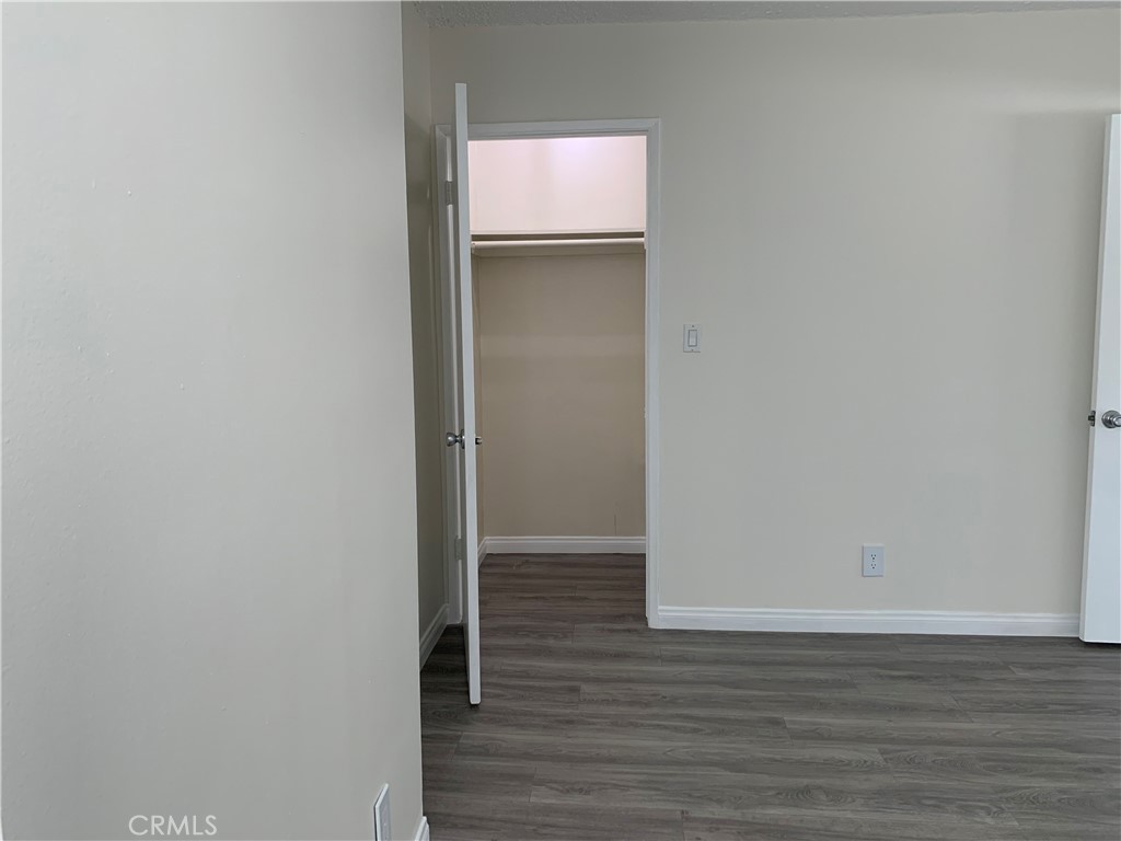 656 Lemar Park Drive Property Photo 6