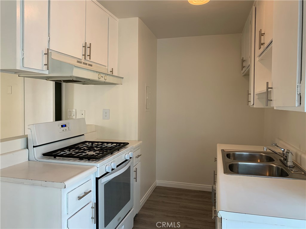 656 Lemar Park Drive Property Photo 13