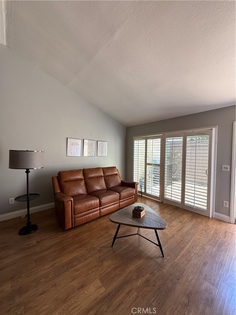 2900 Madison Property Photo 4