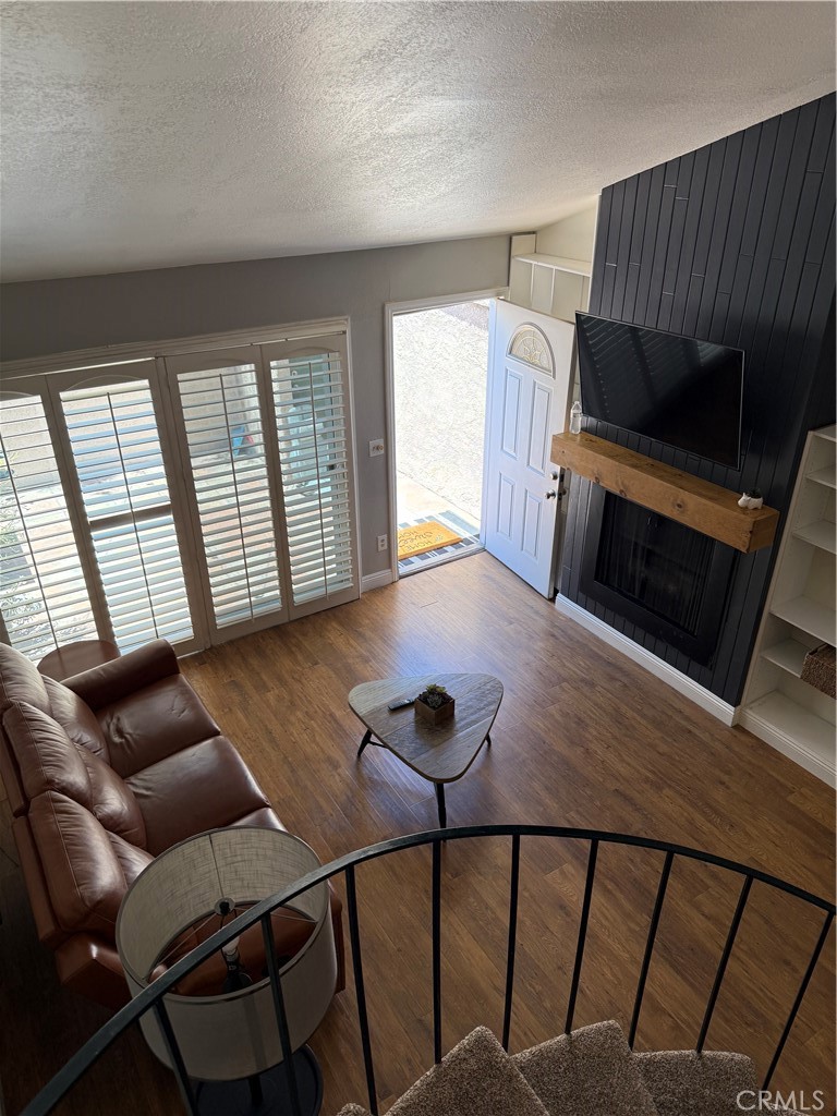 2900 Madison Property Photo 8