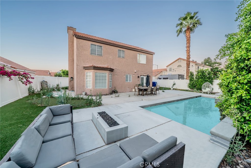 80940 Shenandoah Property Photo 1