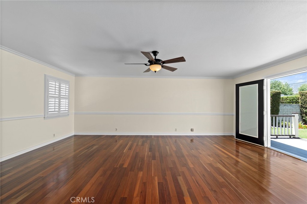 963 E Meda Property Photo 16