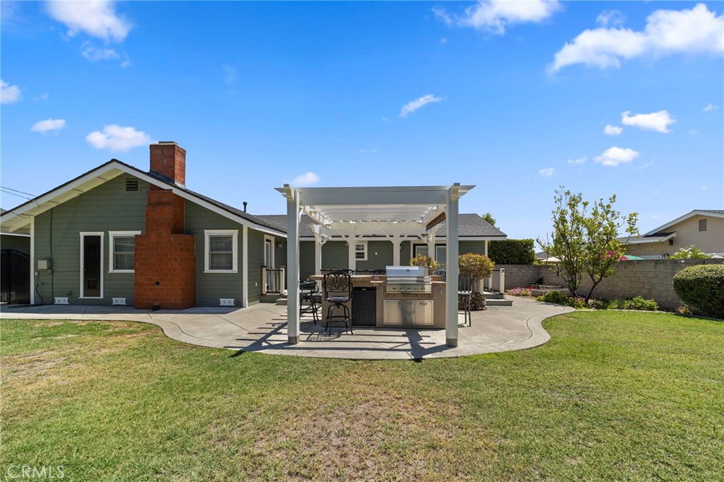 963 E Meda Property Photo 35