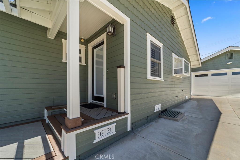 963 E Meda Property Photo 41