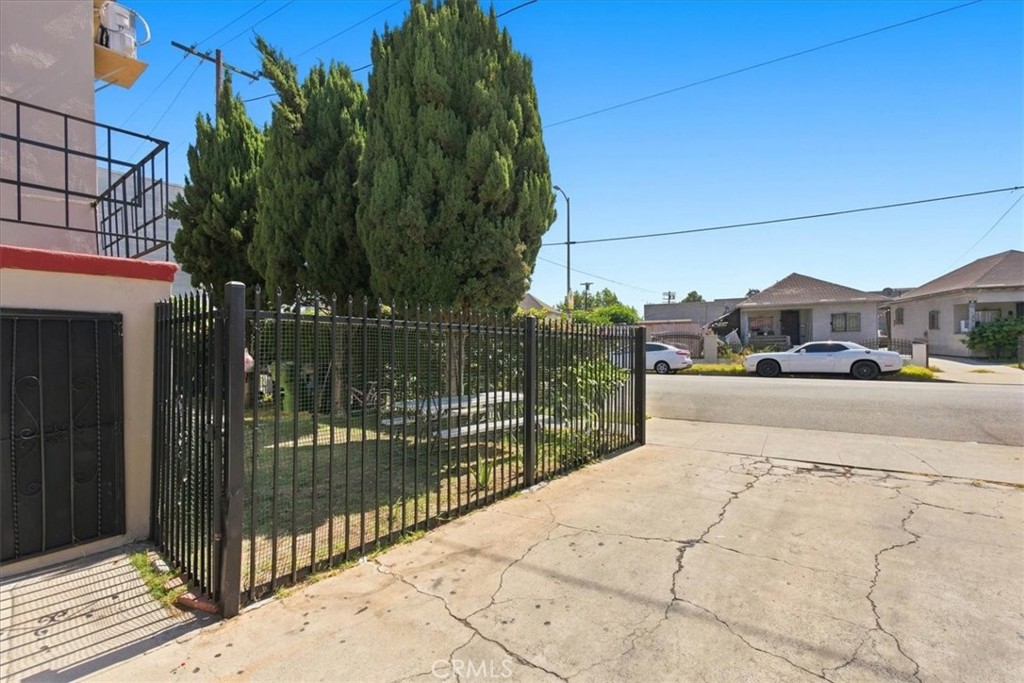 3415 Mckinley Property Photo 35
