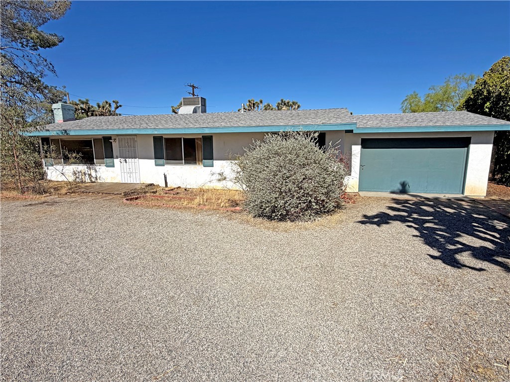 7426 Elata Property Photo 2