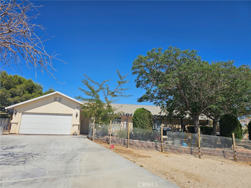 22175 Amerigo Property Photo 1