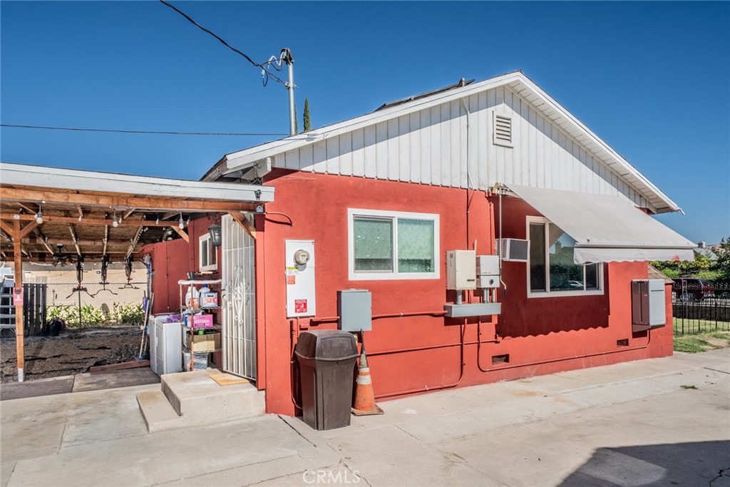 1772 Coulston Property Photo 17