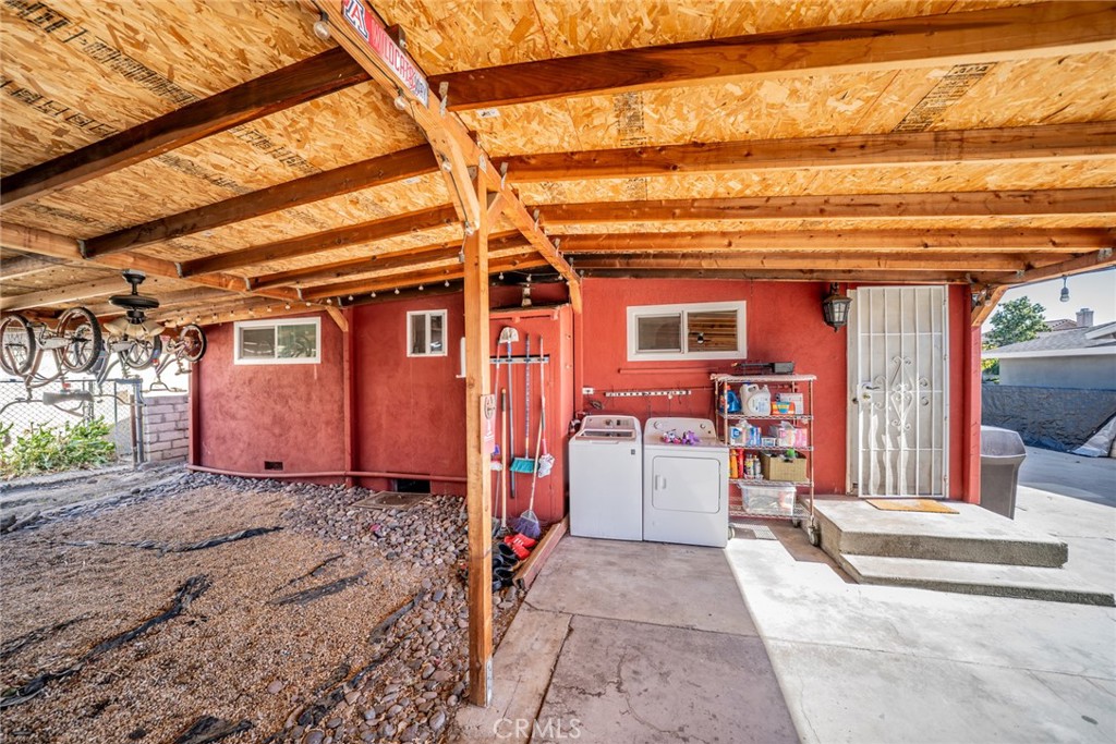 1772 Coulston Property Photo 21