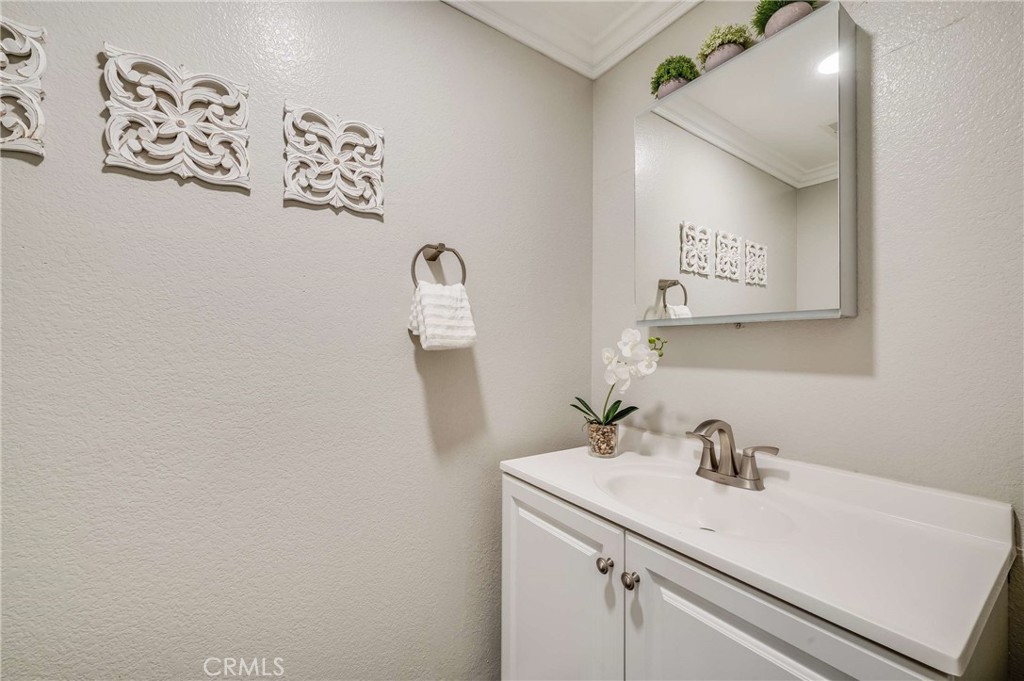 1121 Country Place Property Photo 14