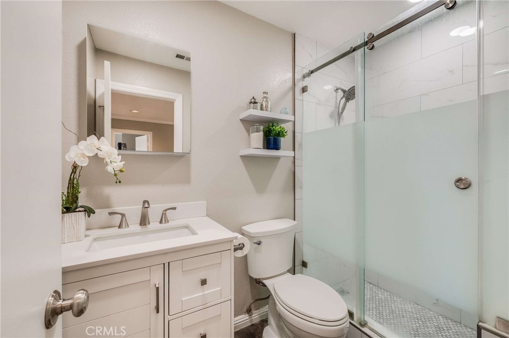1121 Country Place Property Photo 21