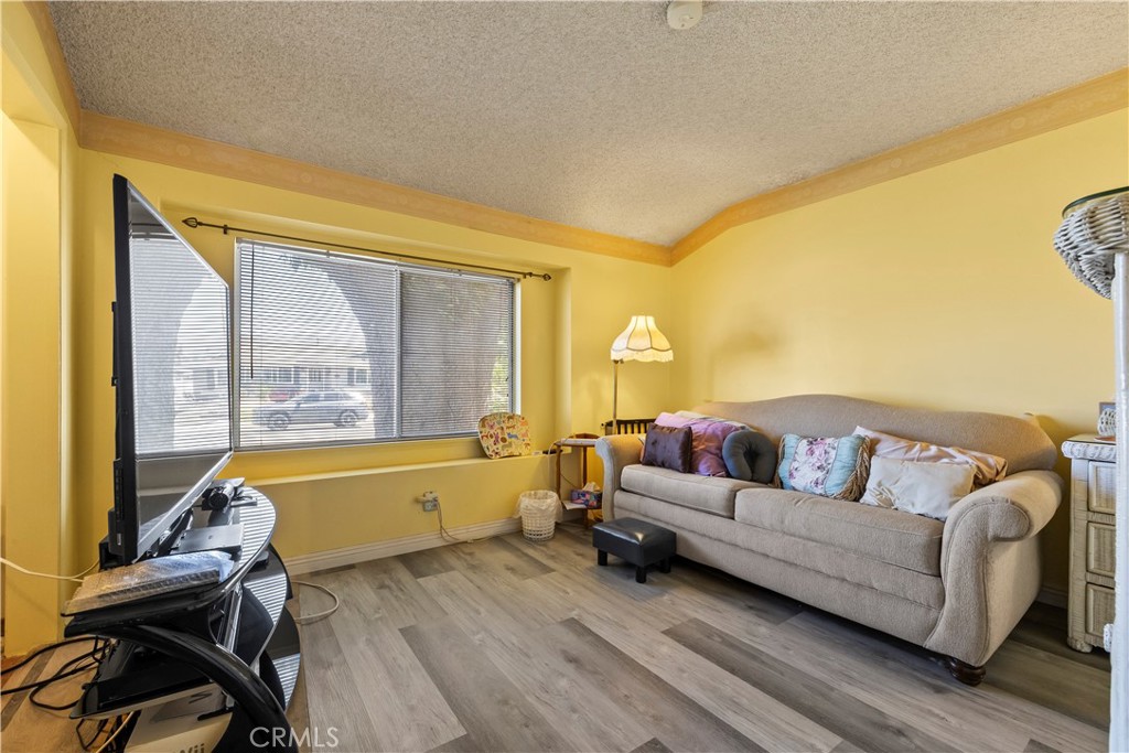 330 Golden Carriage Property Photo 20