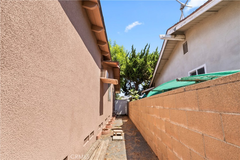 330 Golden Carriage Property Photo 45