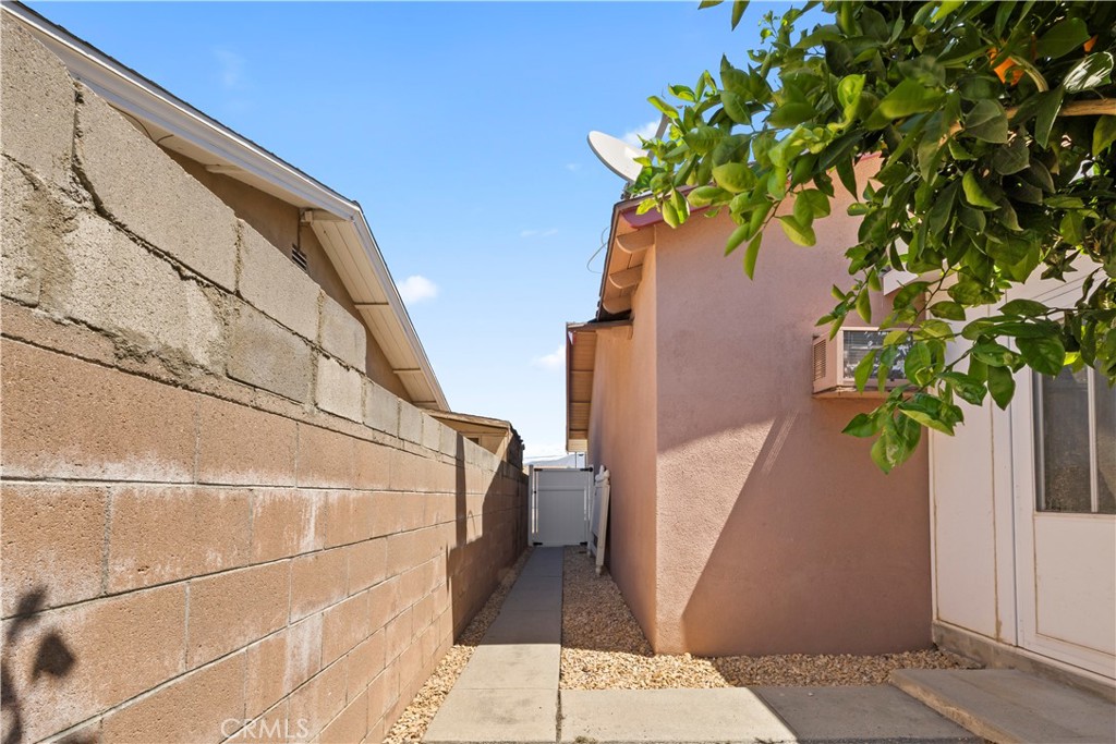 330 Golden Carriage Property Photo 46