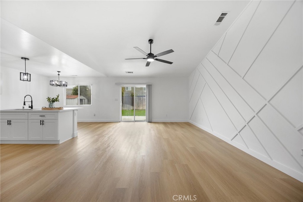 11607 Zancara Property Photo 12