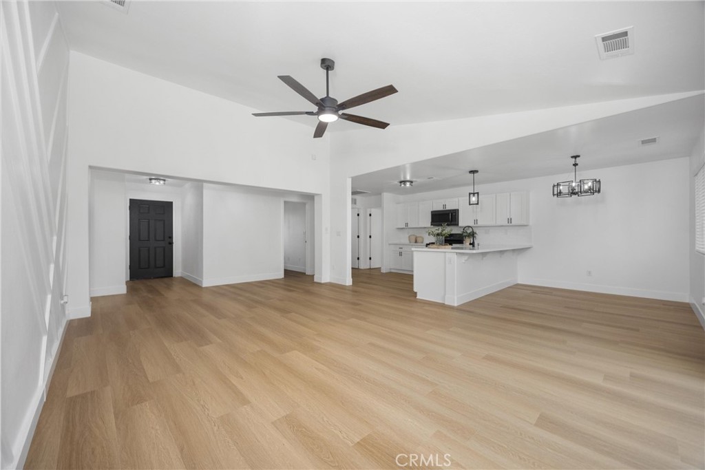 11607 Zancara Property Photo 15