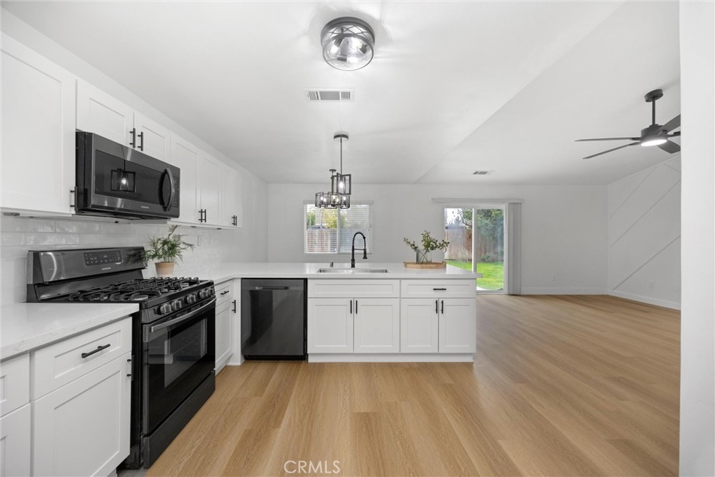 11607 Zancara Property Photo 22