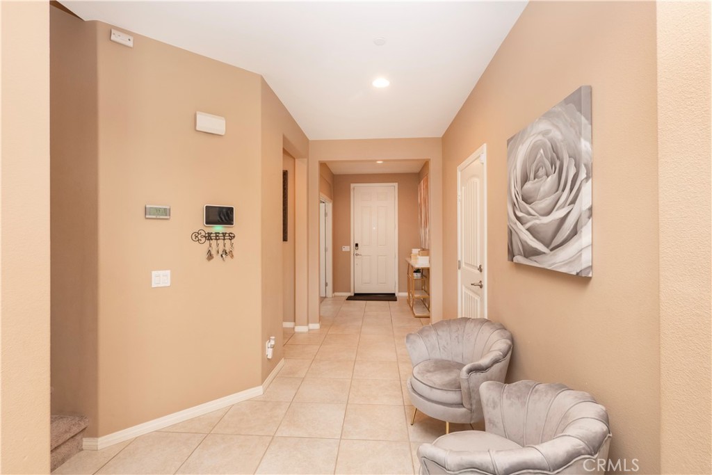 15333 Chive Property Photo 4