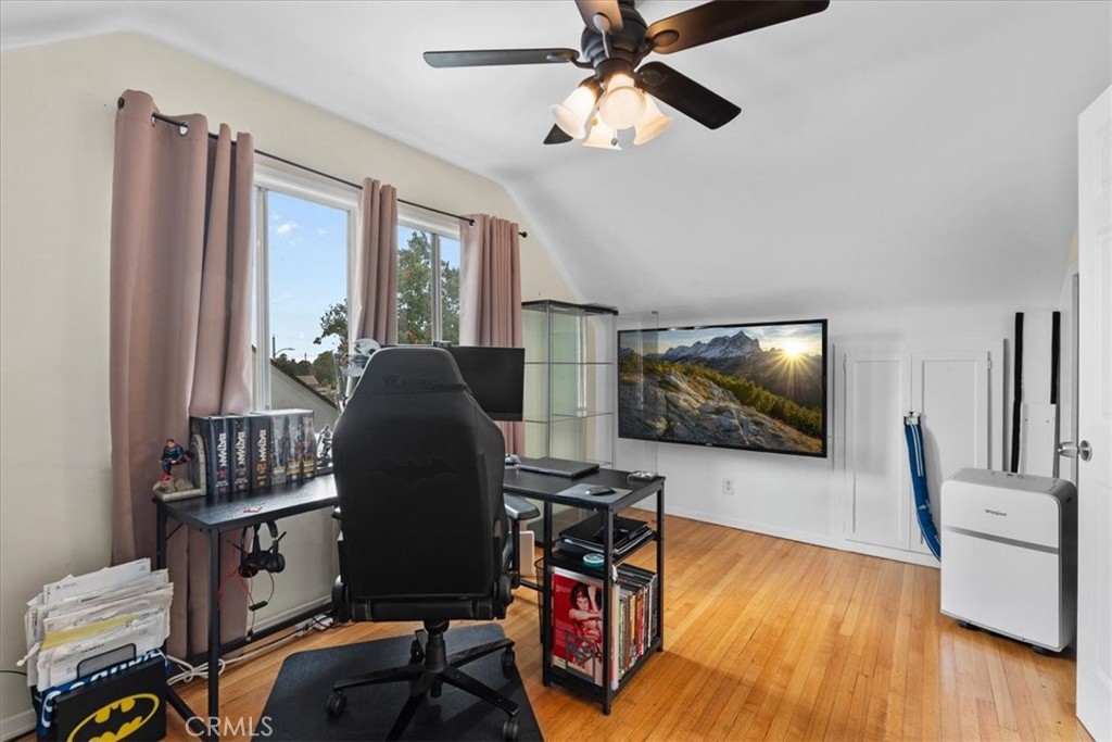1858 E Edgecomb Street Property Photo 25