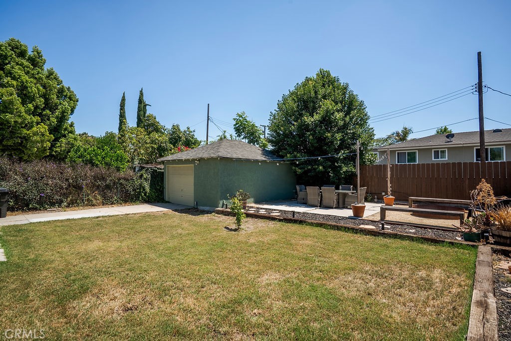 346 W Artesia Property Photo 27