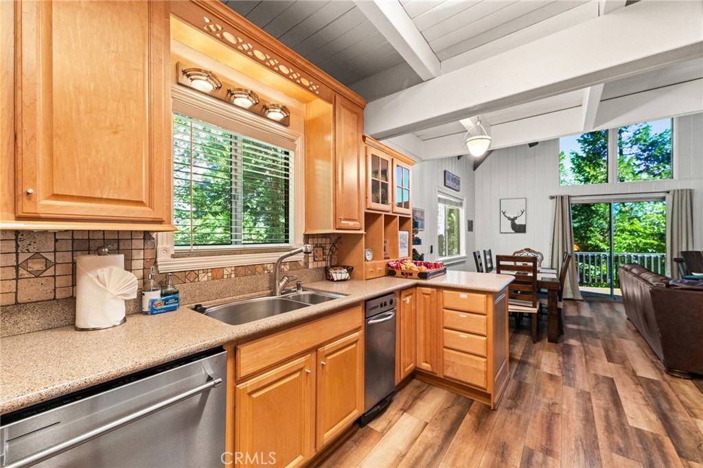 28577 Shenandoah Property Photo 11
