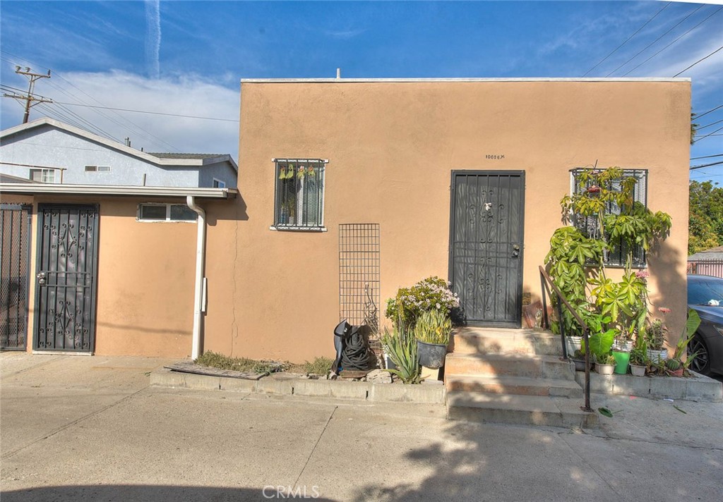 10606 Avalon Boulevard Property Photo 19