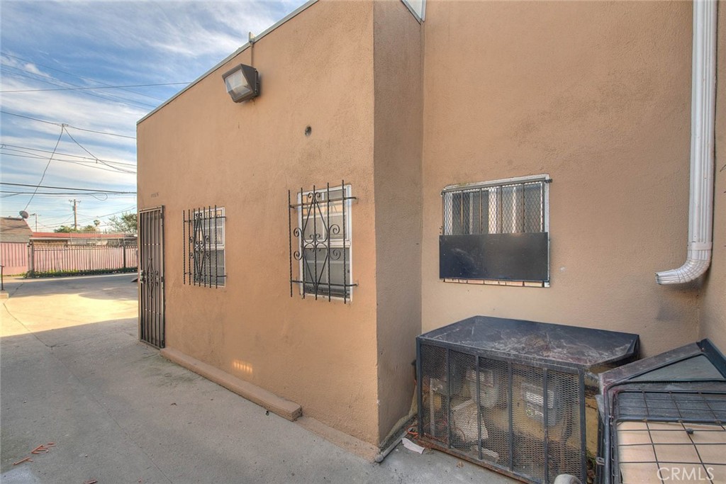 10606 Avalon Boulevard Property Photo 23