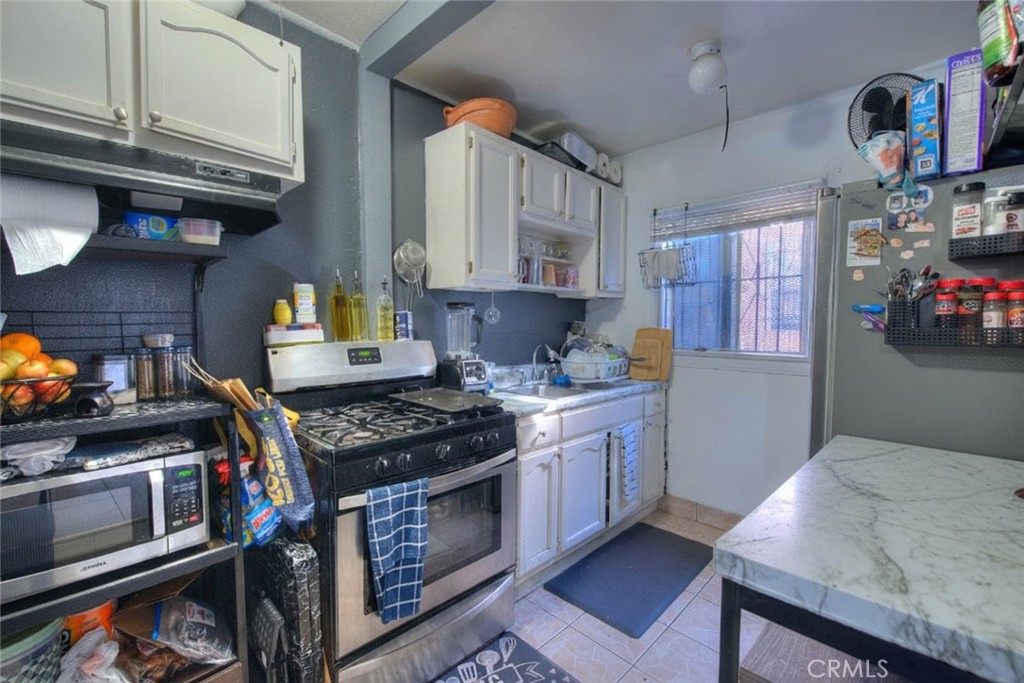 10606 Avalon Boulevard Property Photo 30