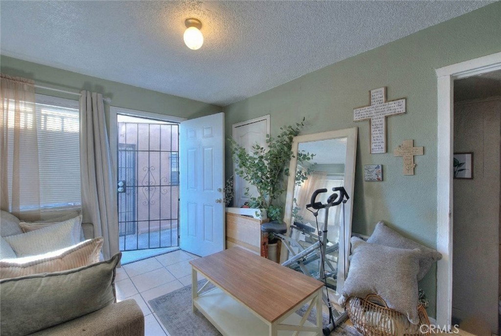 10606 Avalon Boulevard Property Photo 36