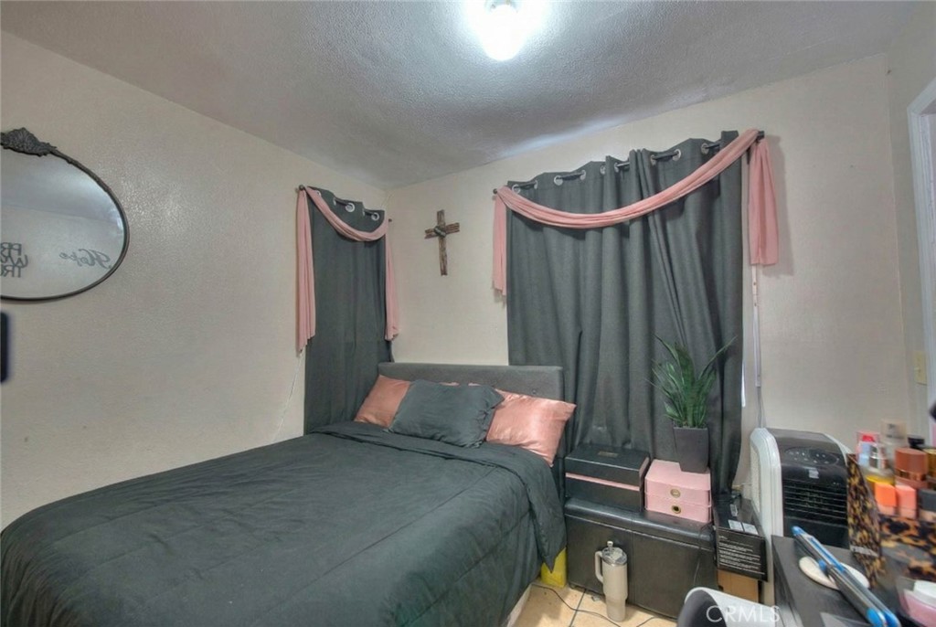 10606 Avalon Boulevard Property Photo 43