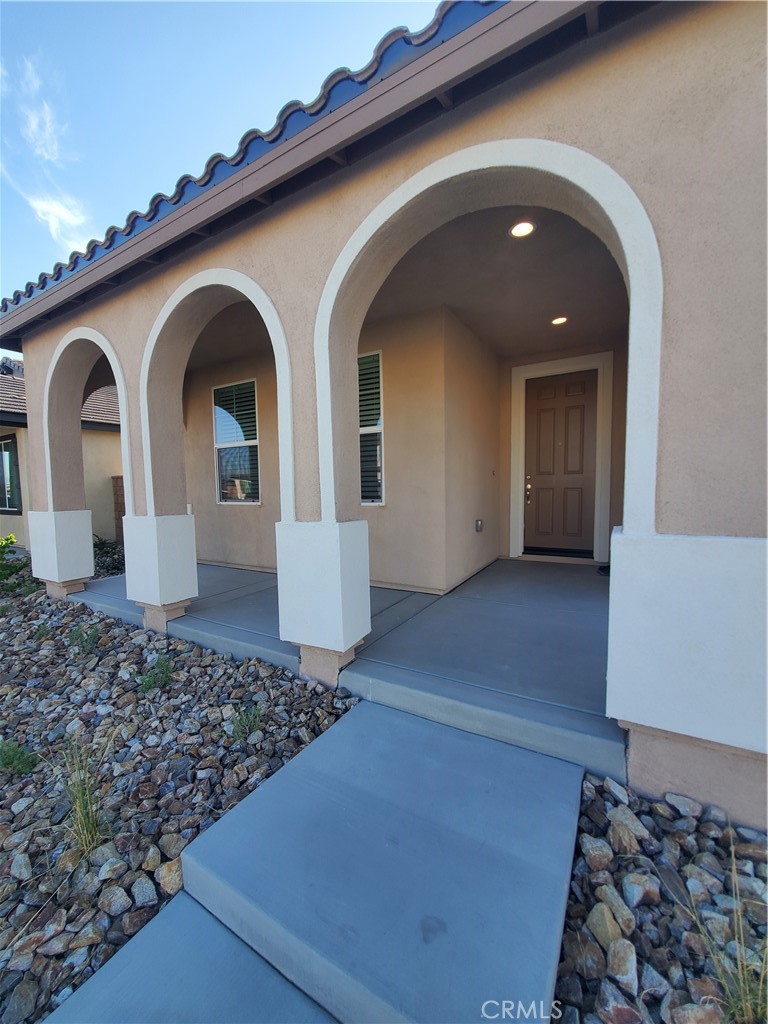 13328 Macaw Place Property Photo 4