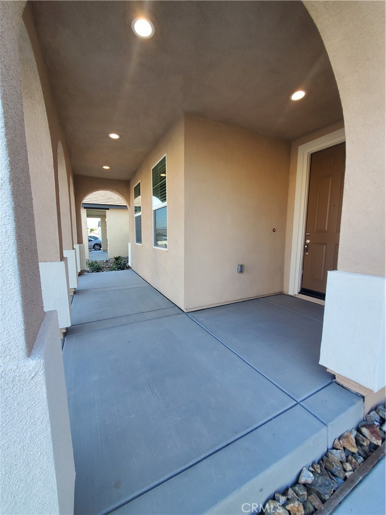 13328 Macaw Place Property Photo 5