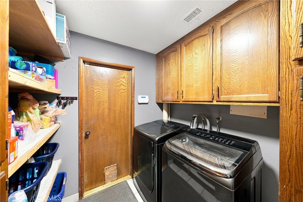 14334 Anthony Place Property Photo 39