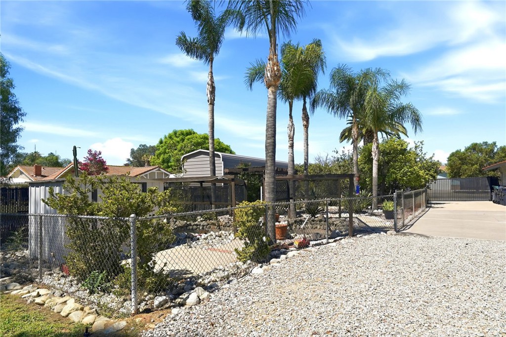 14334 Anthony Place Property Photo 47