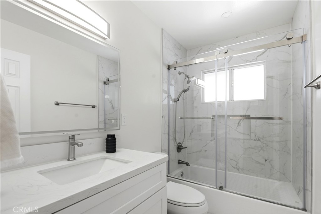 13513 De Alcala Property Photo 9
