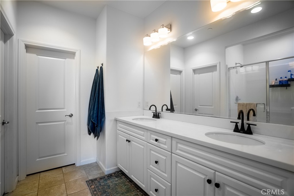 3078 E Via Rosso Property Photo 17