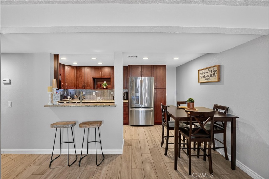 435 W 9th B3 Property Photo 7
