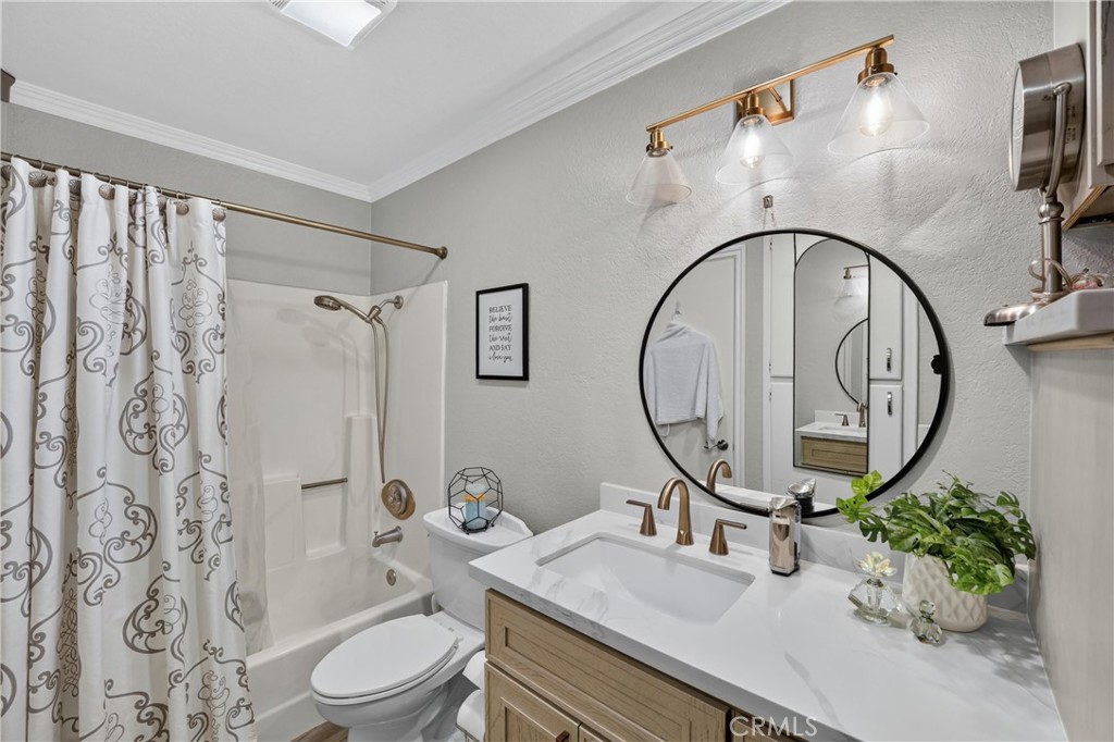 435 W 9th B3 Property Photo 20