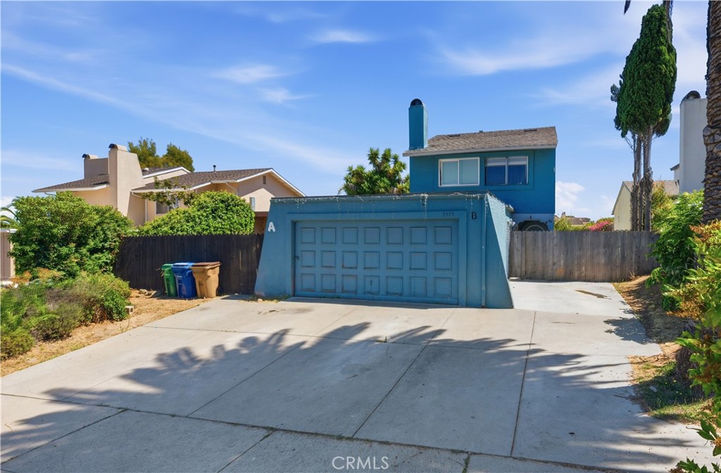 7375 Chapman Property Photo 2