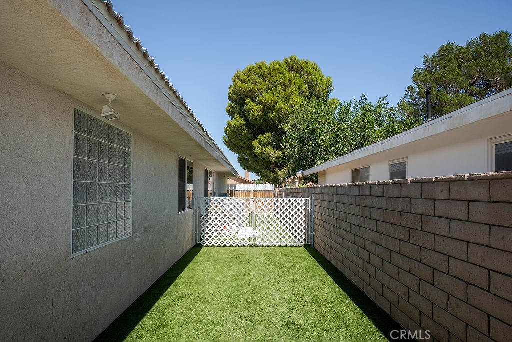 26249 Fleet Lane Property Photo 42